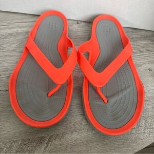 CROCS Womens Sz 11 Swiftwater NEON ORANGE  FLIP-FLOPS Sandals thong